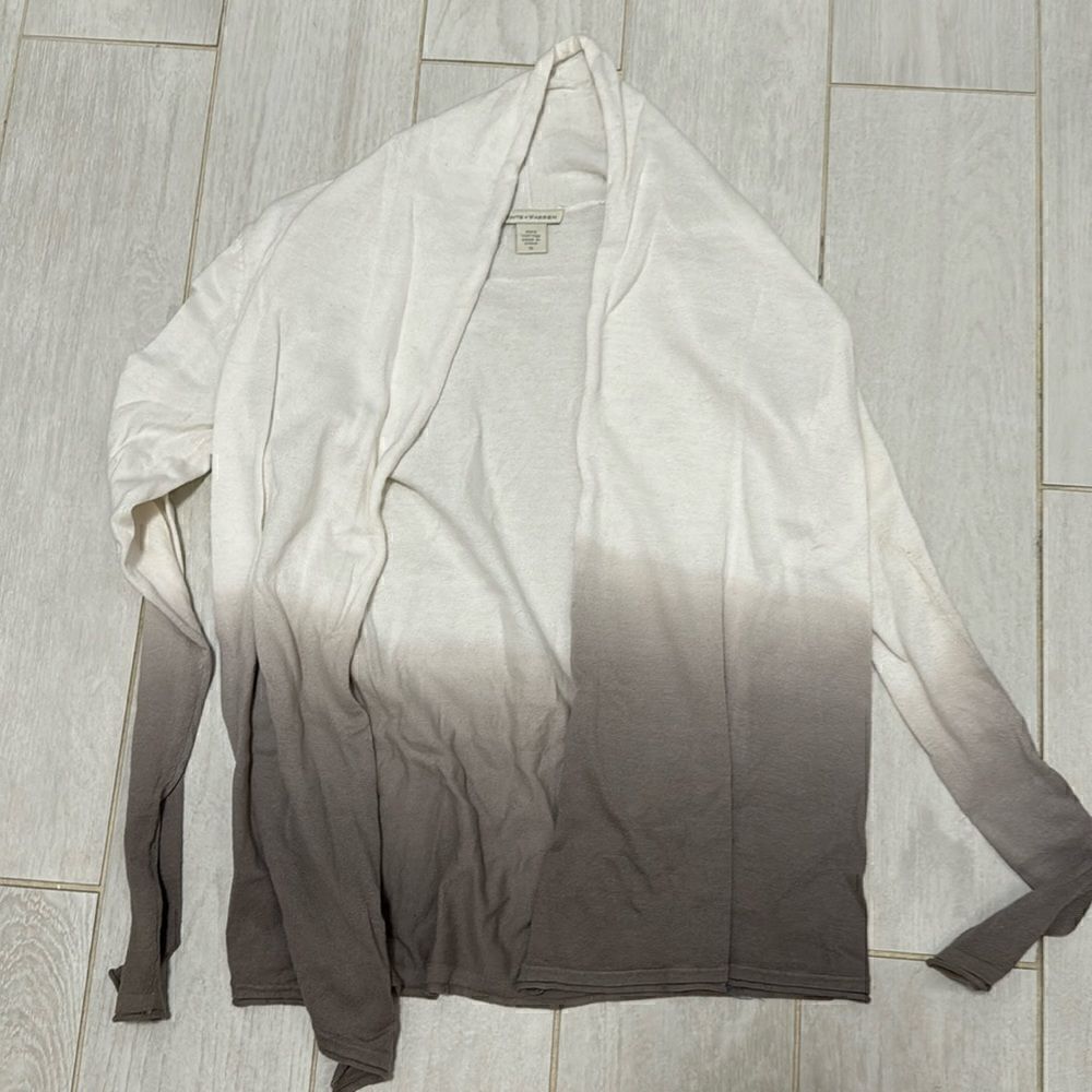 White and Warren cream/taupe cardigan Small